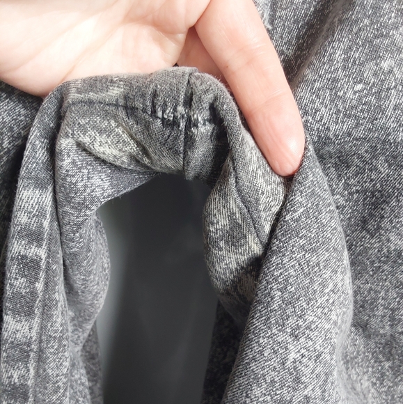 Cherokee Vintage Black Acid Wash Mom Jeans - Picture 6 of 14